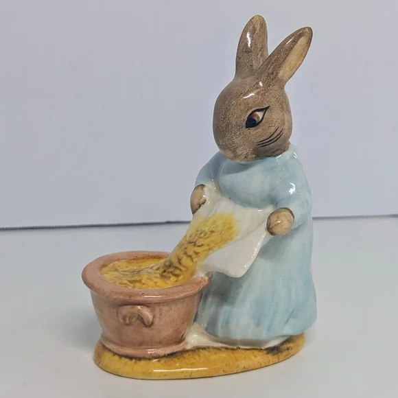 Beatrix Potter's Vintage Rabbits From 1948-1979 Set Include 5 Rabbits Details ✓
